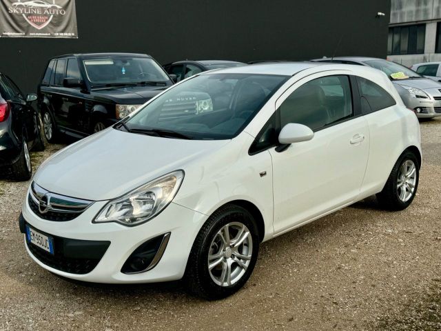 Opel Corsa 1.2 Benzina Neopatentati 2012