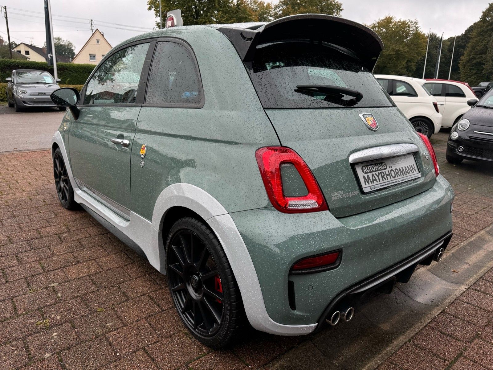 Fahrzeugabbildung Abarth 595 695 70° Anniversario 1,4 T-Jet 180PS MY20