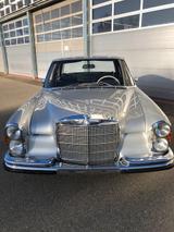 Mercedes-Benz 280