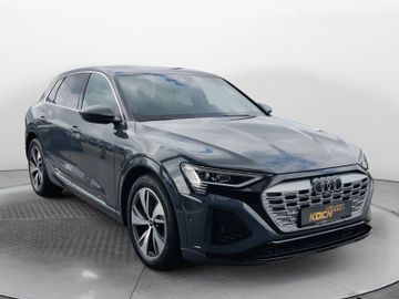 Audi Q8 e-tron - 7