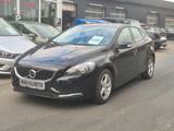 Volvo V40 Kinetic 2,0 Facelift/Kamera/Temp/2xPDC/Gar./ - Volvo V40 Kinetic mit Benzin-Antrieb