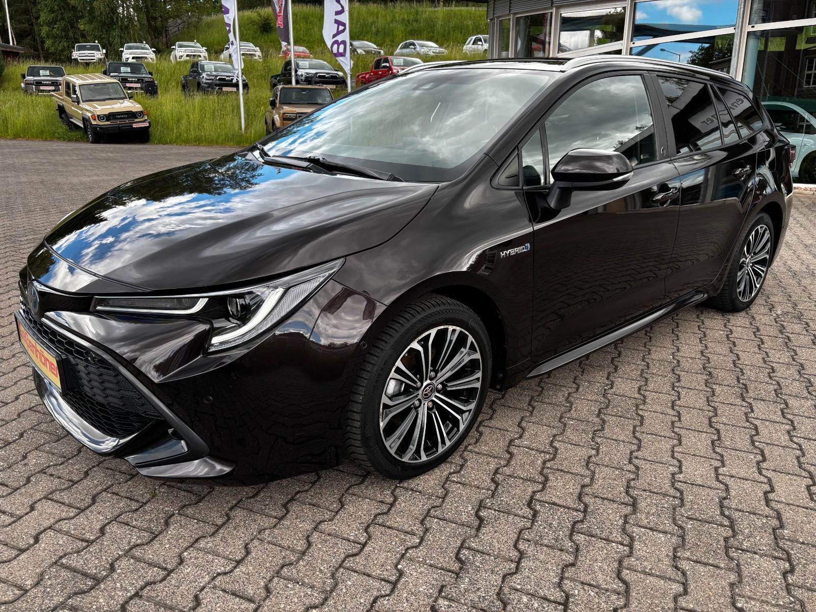 Toyota Corolla Touring Sports Hybrid Team D