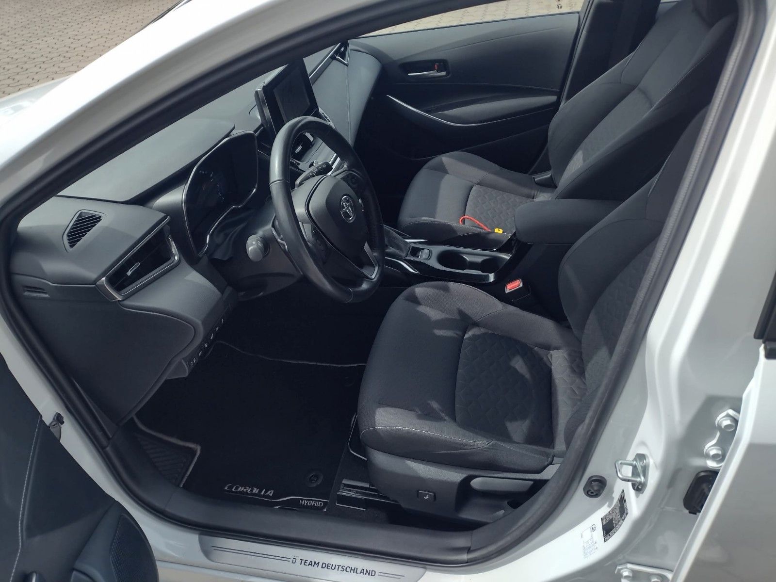 Toyota Corolla (05/2022, Hybrid (Benzin/Elektro))