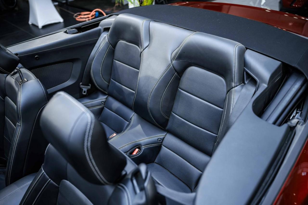Ford Mustang Convertible 2.3 NAVI *DEU* Kamera XENON