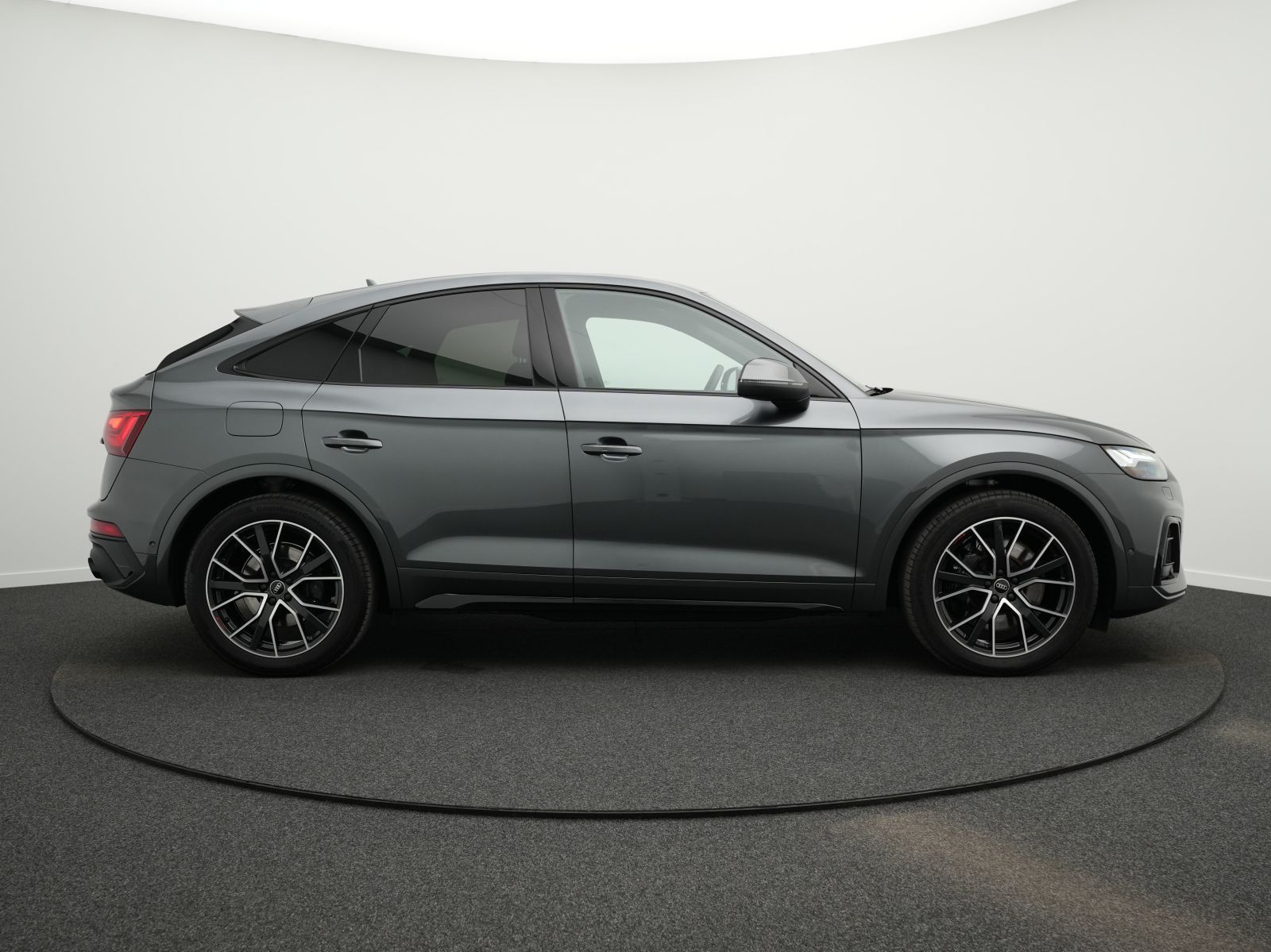 Audi SQ5 - Bild 12