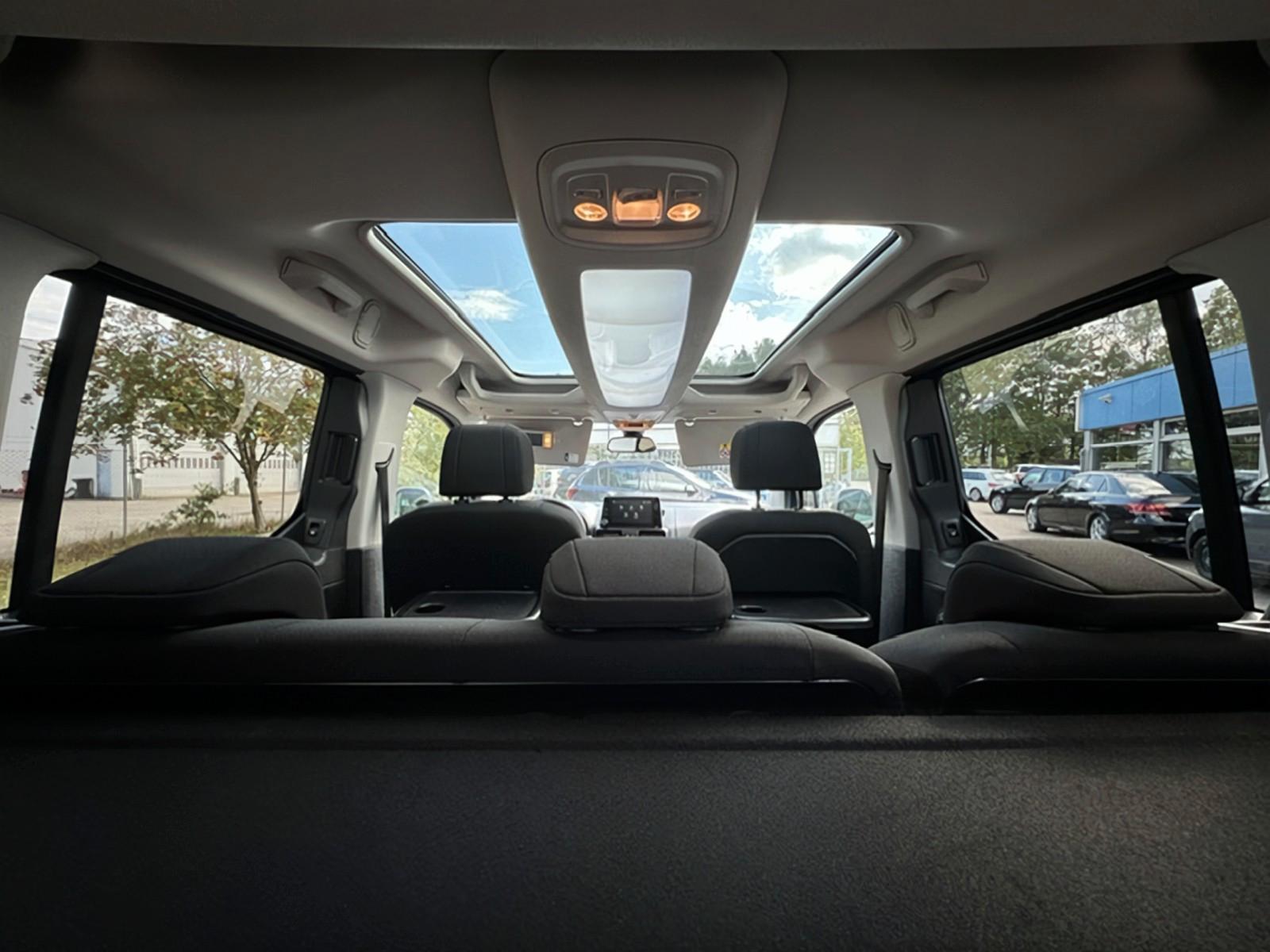 Citroën Berlingo Feel M/AHK/LED/Kamera/Panorama/Alu/PDC
