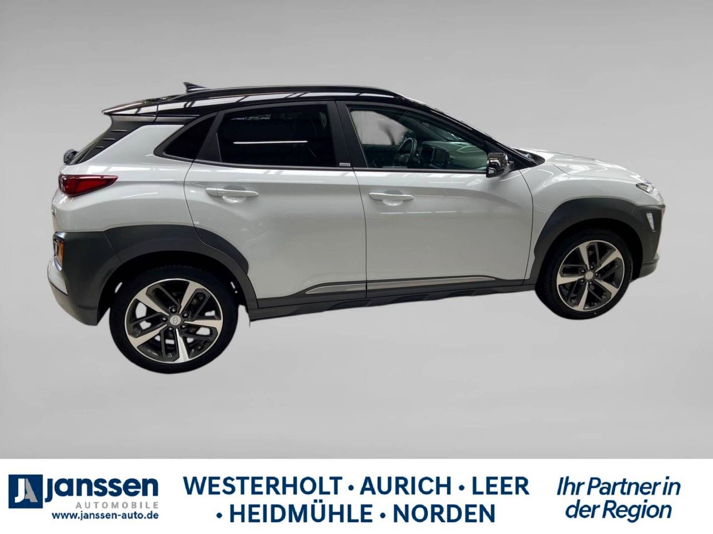Fahrzeugabbildung Hyundai KONA (Farbappl. RED) Navigationspaket