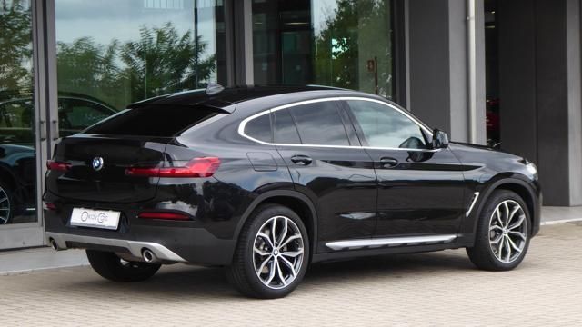 BMW X4 xDrive25d xLine Automatico imagem 3