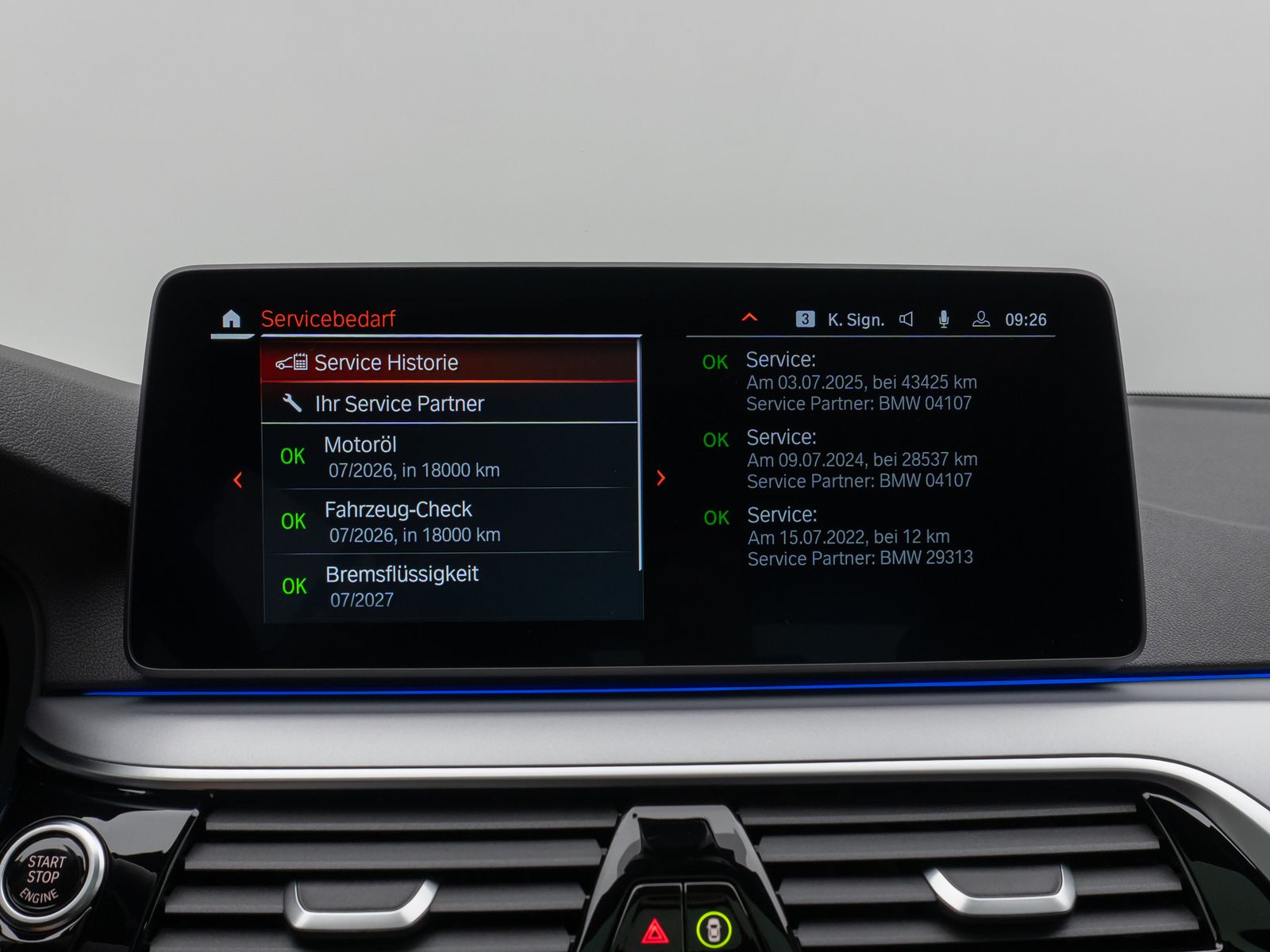 Fahrzeugabbildung BMW 530i xD Panorama Kamera Laser HUD HiFi Komfort