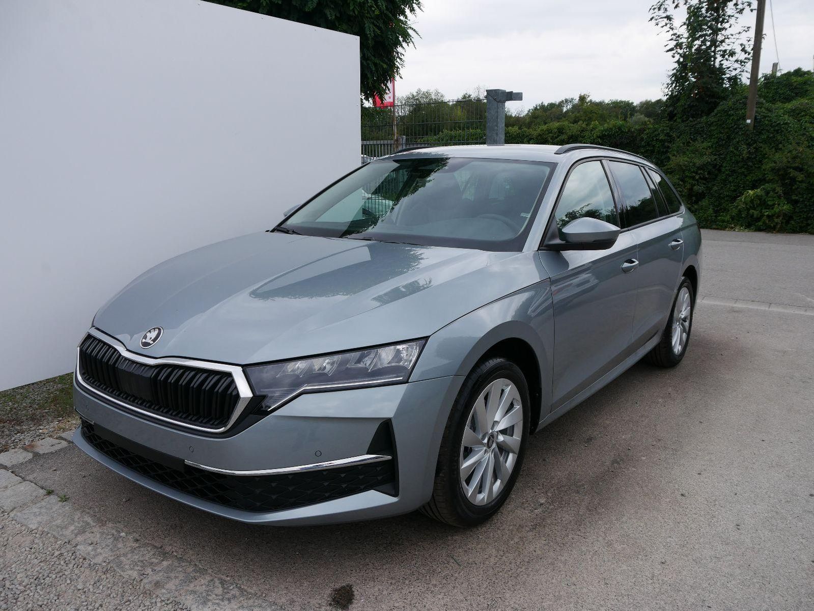 Skoda Octavia Combi Selection 1.5 TSI mHEV DSG*AHK-SCH imagem 2