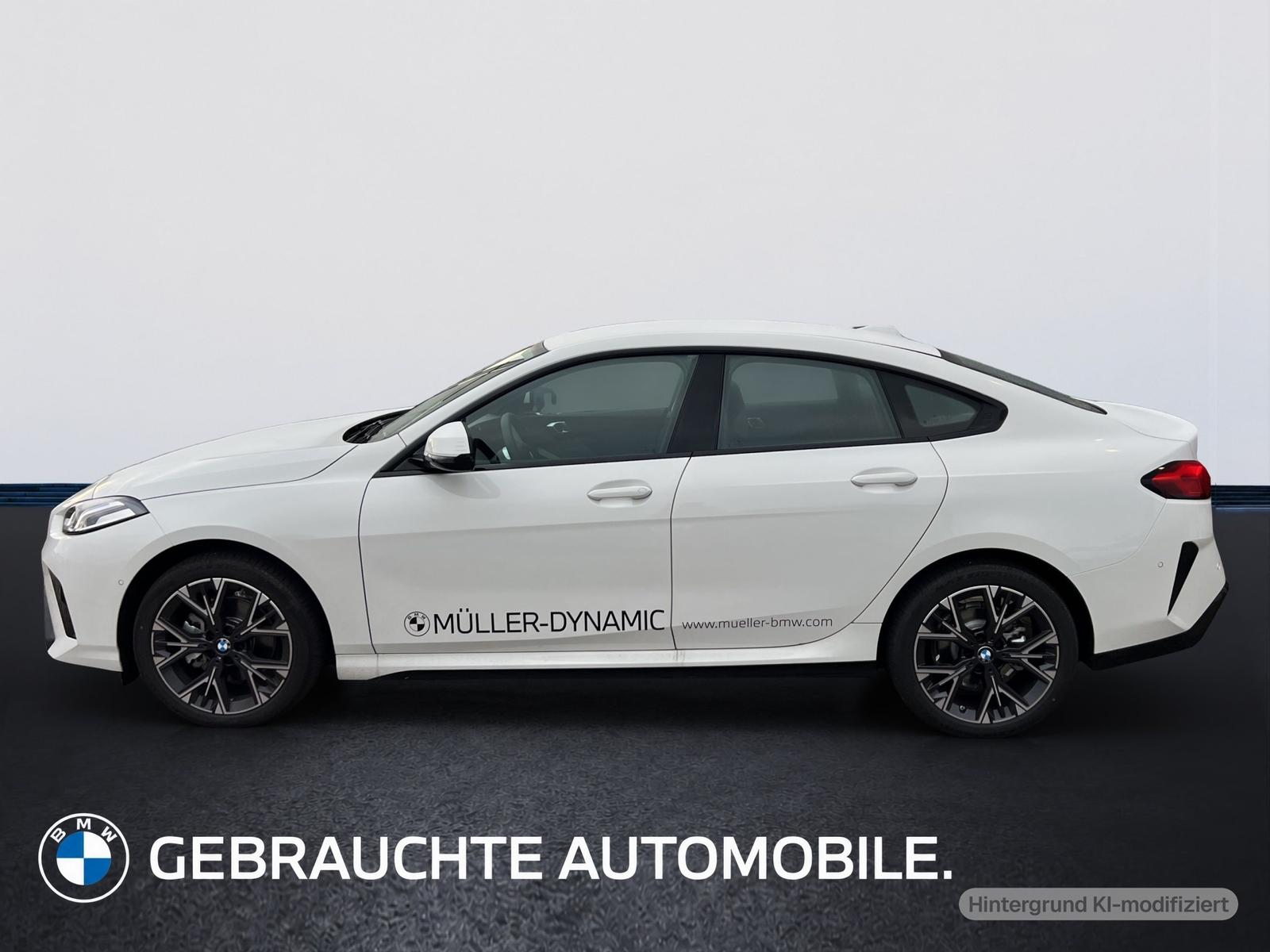 BMW 216 GRAN COUPÈ M SPORT DESIGN PARKING DRIVING AS