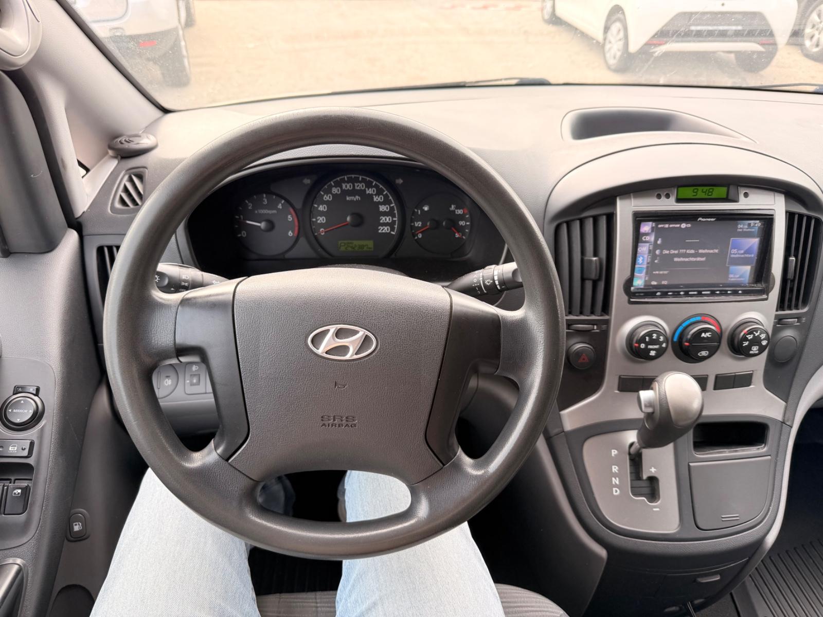 Hyundai H-1 Kasten,Klima,AHK,TÜV 11.2027