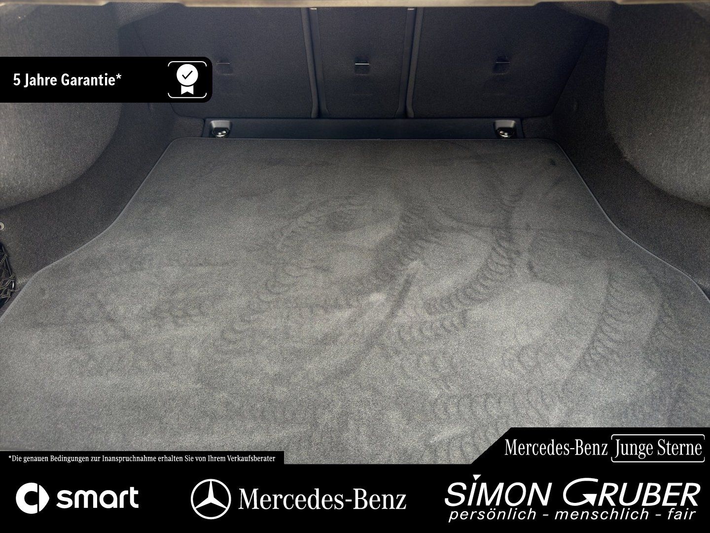 Fahrzeugabbildung Mercedes-Benz CLA 350 4M Superscreen Pano AMG-19" Burmest AHK