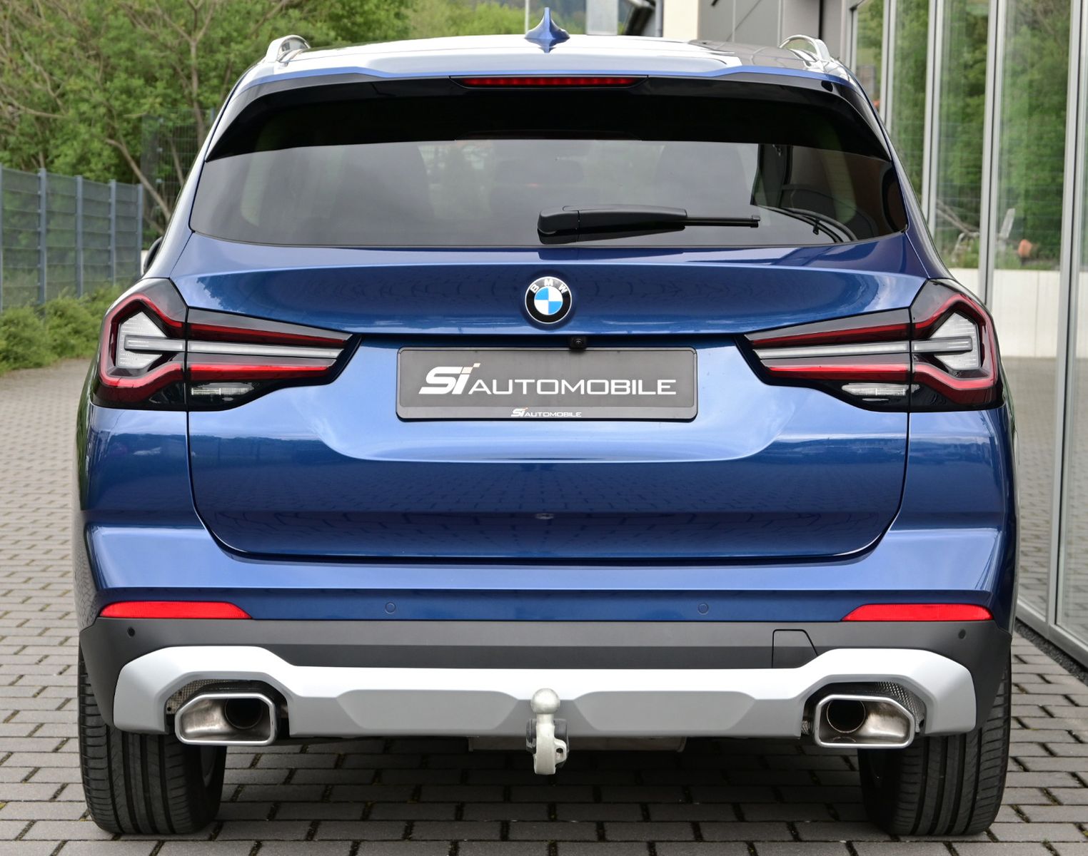 Fahrzeugabbildung BMW X3 xDrive20d °AHK°STANDHEIZ°MEMORY°SITZBELÜFTUNG