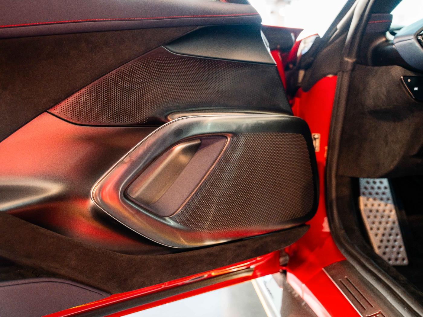 Ferrari 12Cilindri Panoramadach*Lift*HiFi-Burmester