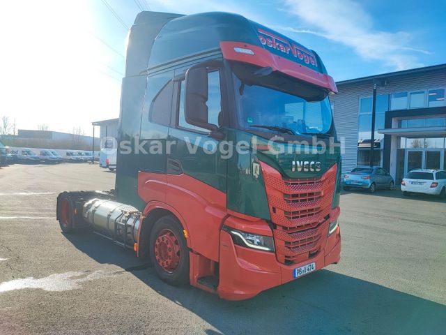 Iveco S Way 460 LNG Lowliner Top