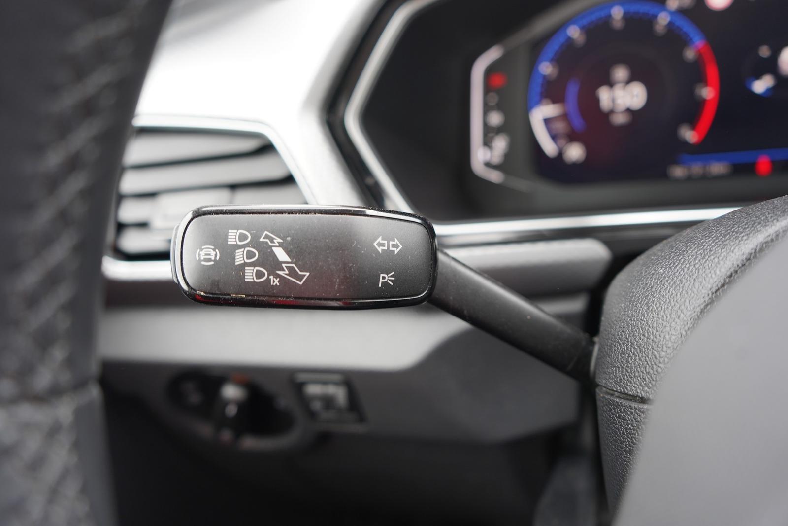 Volkswagen T-Cross 1.0 Active App Connect Virtual Cockpit, миниатюра 26