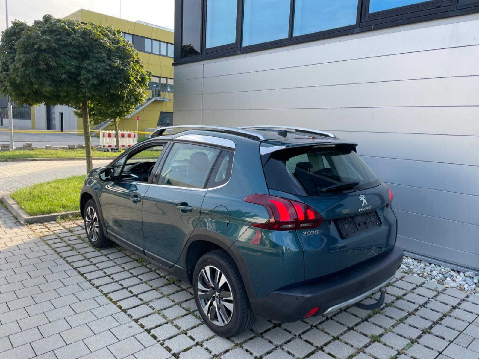 Peugeot 2008 Allure Automatik/Leder/Klima