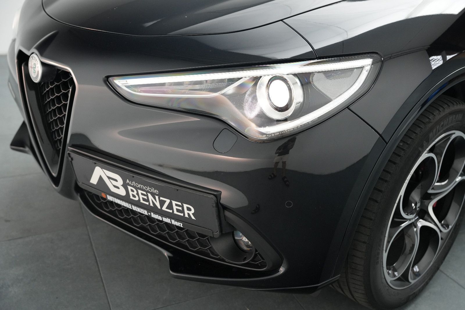 Fahrzeugabbildung Alfa Romeo Stelvio Veloce*Panorama*Harman&Kardon*Memory*Kam