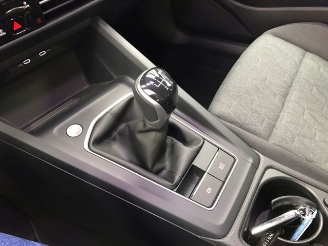 Golf VIII Life 1.5 TSI 6-Gang*FACELIFT*H&K*