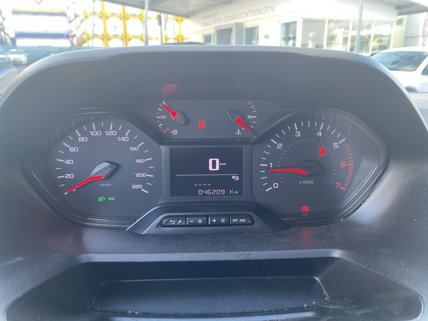 Fahrzeugabbildung Peugeot Partner Grip L1 1.5 BlueHDi *Frontscheibe heizba