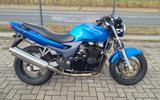 Kawasaki ZR 750 F ZR 7 F NAKED + HELM - Angebote