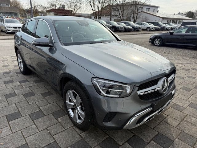 Mercedes-Benz GLC 300 d 4MATIC Coupé Autom. LED Navi