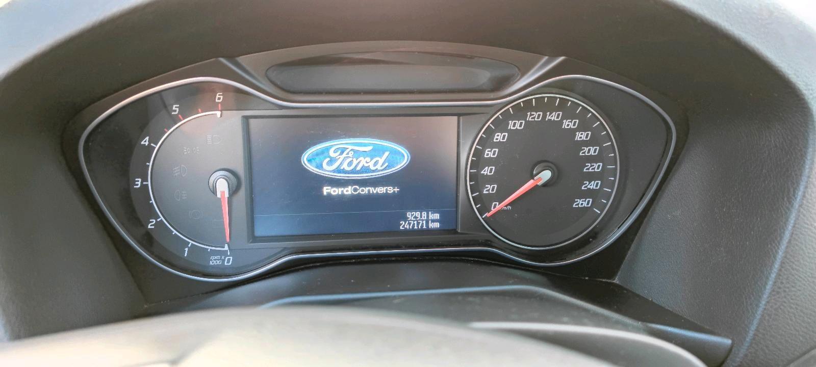 Ford Mondeo 2014 — photo 15
