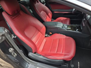 Mercedes E 320 - 9