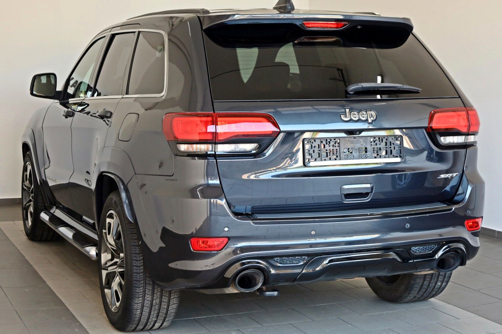 Fahrzeugabbildung Jeep Grand Cherokee 6.4 V8 HEMI SRT Leder,Navi,ACC,SH