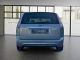 Ford Focus Turnier Ghia *AUTOM*KLIMA*AHK*PDC*NAVI*TÜV - Ford Focus aus 2008: Turnier