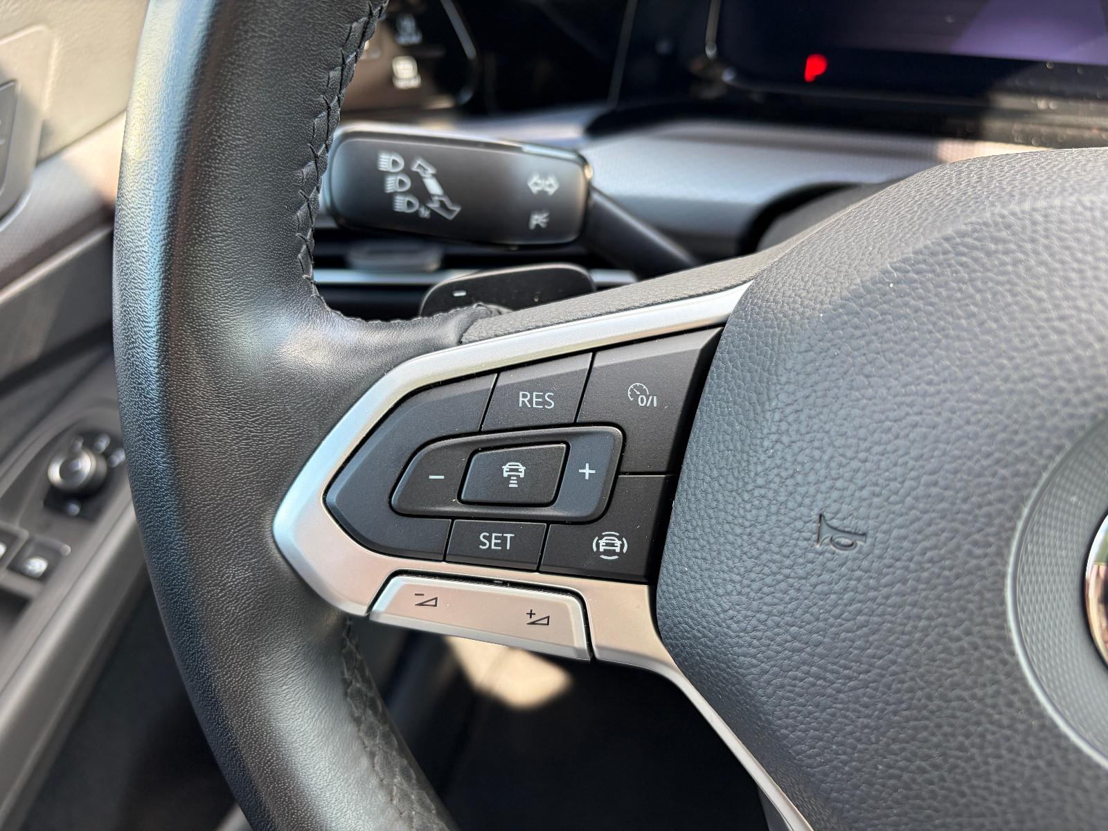Volkswagen Golf VIII 1.5 eTSI Active DSG AHK Matrix-LED, миниатюра 19