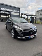 Renault Clio ENERGY TCe 220 EDC R.S. Trophy R.S. Trophy - Renault Clio R-S-Trophy