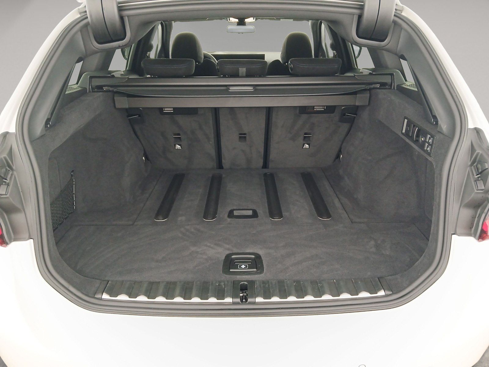 BMW 330 - Bild 13