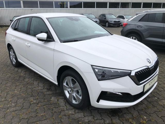 Skoda Scala 1.5 TSI Style Einparkhilfe v+h Kamera LM