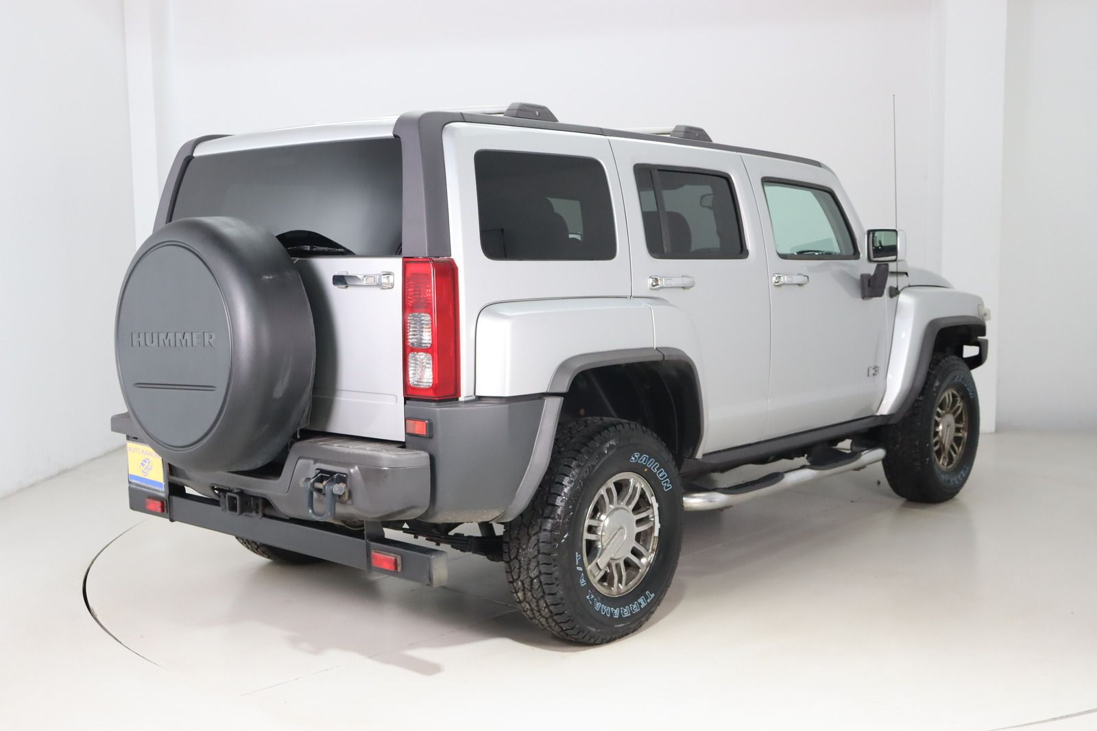 Fahrzeugabbildung Hummer H3 3.7 Auto. * Sitzhzg. * HU/AU bis 04.2027