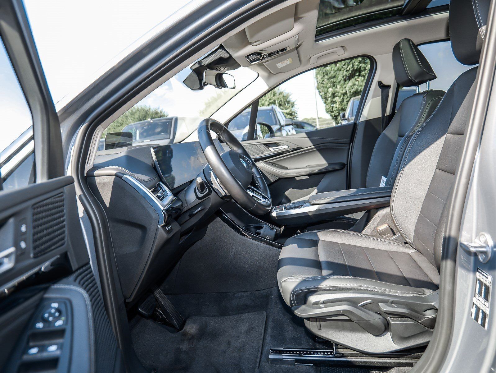 BMW 220i Active Tourer Luxury Line HUD PANO ACC RFK foto 5