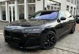 BMW i7 xDrive 60 MSport THEATRE SKY MASSAGE PANO HUD - BMW i7 in Berlin