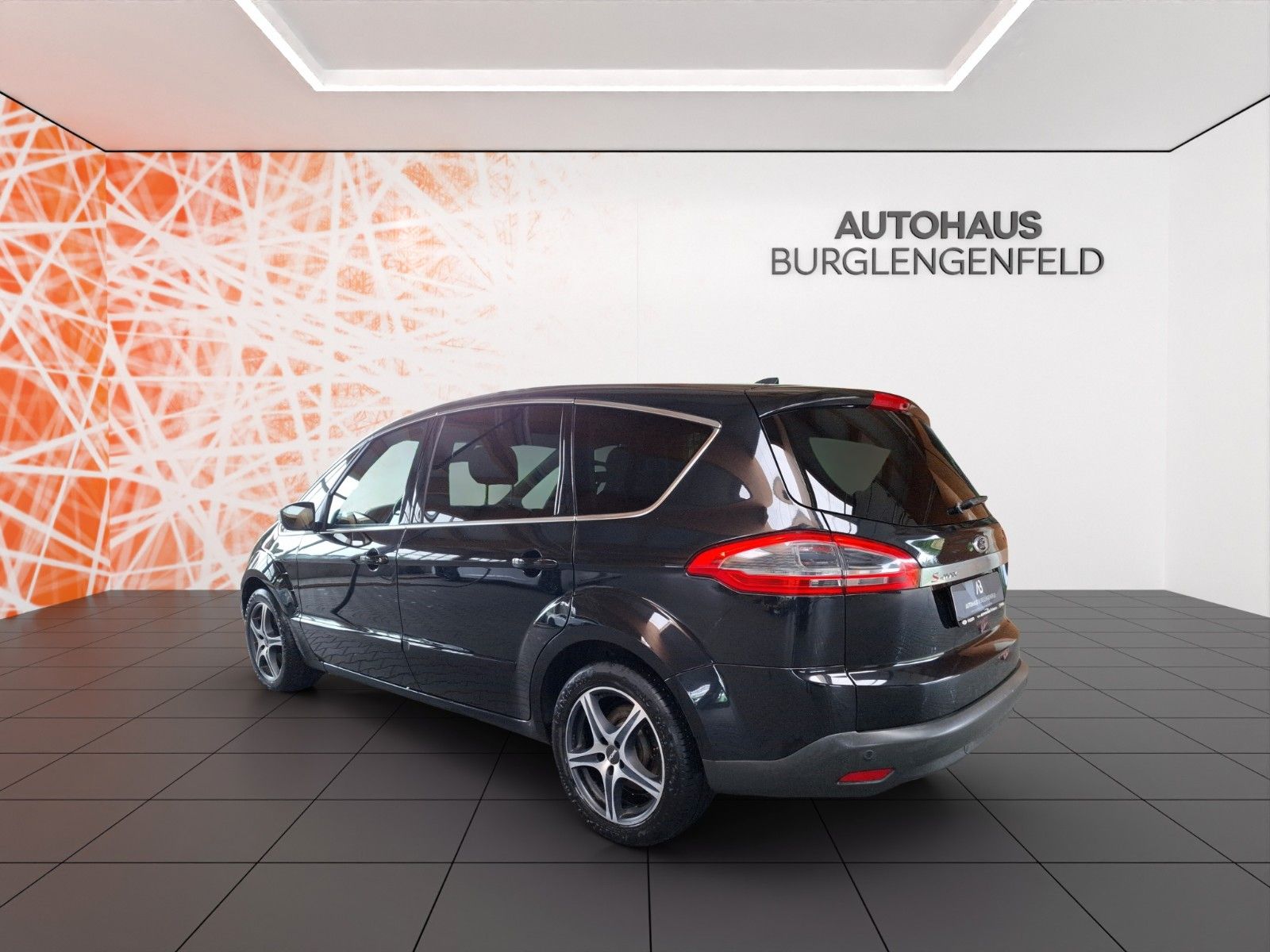 Fahrzeugabbildung Ford S-Max S-MAX Titanium