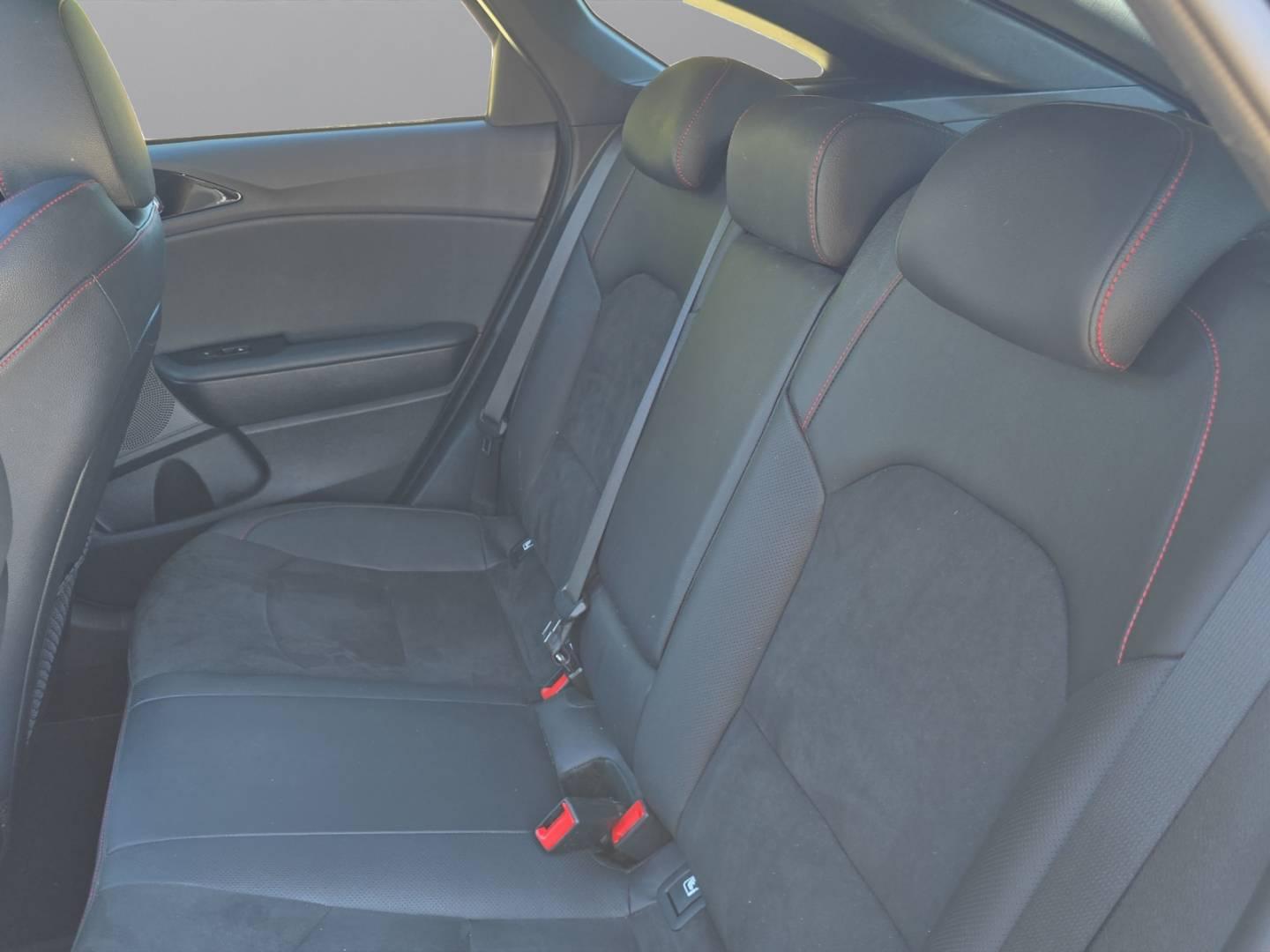 Kia ProCeed 1.6 T-GDI DCT7 GT |PANO|MEMORY|VOLLAUSST