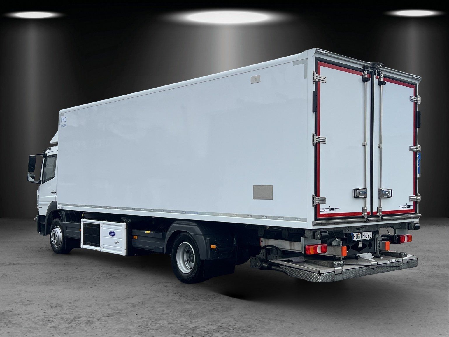 Fahrzeugabbildung Mercedes-Benz 1524 L Spier Althlet Thermo Carrier Supra LBW 2t