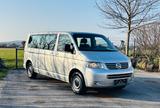 Volkswagen T5 Caravelle - gebrauchte VW T5 Caravelle aus dem Jahr 2006