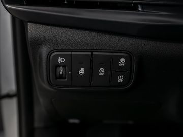 Hyundai i20 1.0 Trend Navi Kamera BOSE Spurhalteassi.