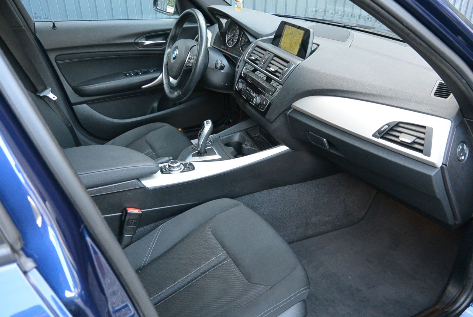 BMW 120 i Advantage Kamera Schiebedach LED HiFi foto 13