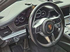 Fahrzeugabbildung Panamera GTS Luftfederung AD Niveau El. Panodach