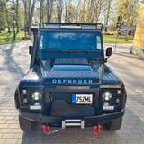 Land Rover Defender 110 TD4 Station Wagon LXV