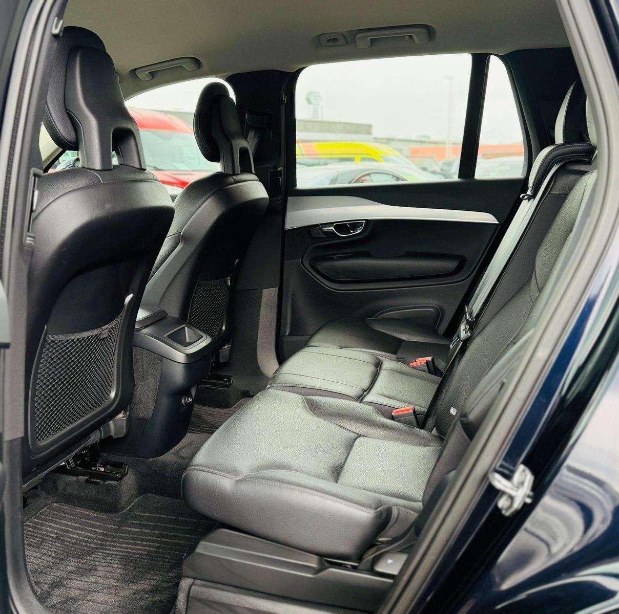 Volvo XC90 Momentum AWD Service Neu AHK