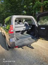 Toyota Land Cruiser 2.8 D-4D - Schaden links - gebrauchte Toyota Land Cruiser aus dem Jahr 2021