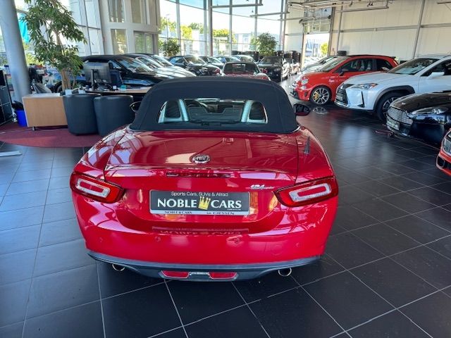 Fahrzeugabbildung Fiat 124 Spider Lusso KEYLESS NAV RFK SHZ DAB