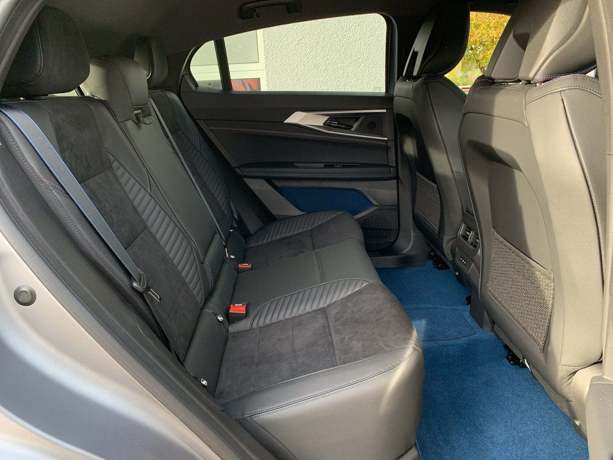 Renault Rafale - Bild 26